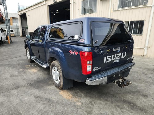 ISUZU DMAX CONSOLE CENTRE CONSOLE LID ONLY, PLASTIC, BLACK, RC, 05/12-06/20 - Picture 3 of 12