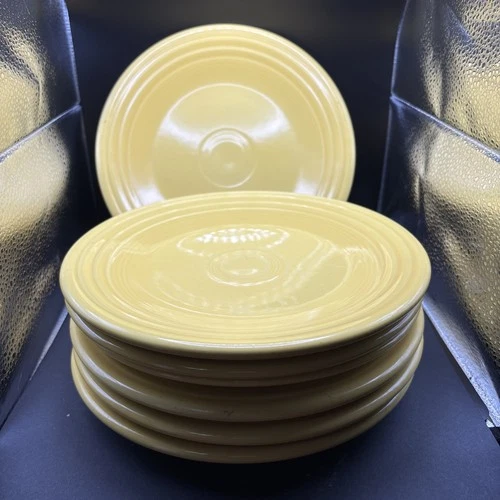 7 Homer Laughlin Fiestaware 10.5” Dinner Plates Ivory Pale Yellow Lead Free