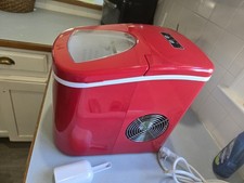 Frigidaire, 26 Lbs. Countertop Ice Maker, Bullet Shaped Ice, Red