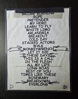 FOO FIGHTERS STAGE USED SETLIST WITH HAND WRITTEN NOTES WASTING LIGHT TOUR 2011