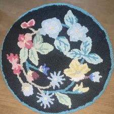 Hand Hooked Round Floral Rug Seat Matt Black with Blue Border (set of five)