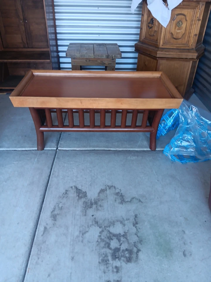 MESA DE CENTRO ORIENTAL VINTAGE TODA MADERA Foto 2 de 4