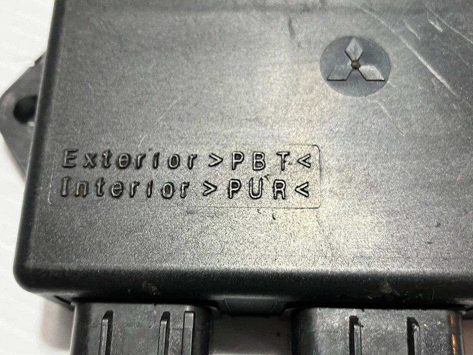 Yamaha V Star 1100 2005 ecu (71-5EL-00 5411) (familiar) Foto 3 de 4