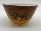 Vintage 1970's Pyrex Old Orchard Nesting/Mixing Bowl 1.5 QT Fruit Brown