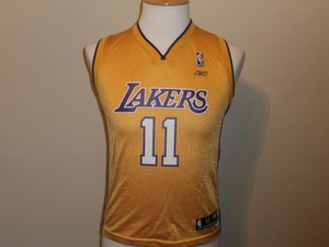 lakers jersey 11