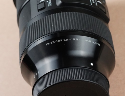 Sigma 24-70mm f/2.8 DG DN Art Zoom Lens for Sony E-mount. Mint! Free Shipping! - Picture 6 of 19