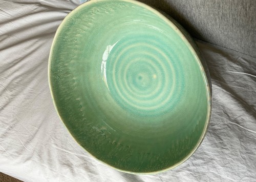 NWOT Anthropologie Old Havana Mint green Round large Serving Bowl 11 3/4" - Picture 2 of 6