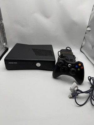 Microsoft Xbox 360 S 4 GB Schwarz Spielekonsole mit Controller