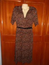 Womens size L Nine & CO  wrap look leopard print jersey knit belted Dress
