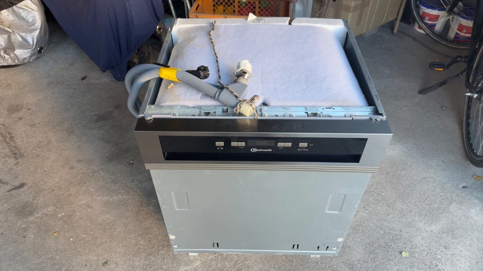 Bauknecht BBC 3C26X Einbau AA, Geschirrspüler defekt,