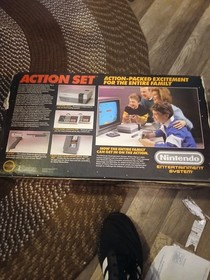 VERY CLEAN Nintendo NES Action Set Console - Complete In Box - Tested