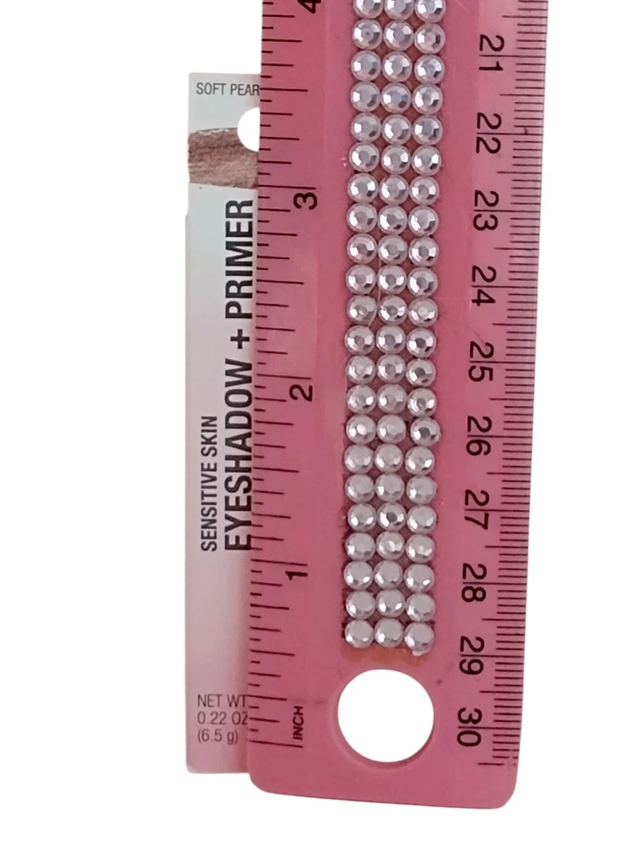 Neutrogena SENSITIVE SKIN EYESHADOW & PRIMER Metallic Finish 0.22 oz SOFT PEARL - Image 4 of 4