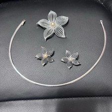 Silver Tone Costume Jewelry Set - clip on earrings