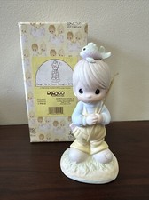 1998 Precious Moments "Caught Up In Sweet Thoughts of You" 521973