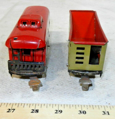 Early Marx 6 Inch 1678 Hopper Car and 694 Caboose (V) - Picture 7 of 7