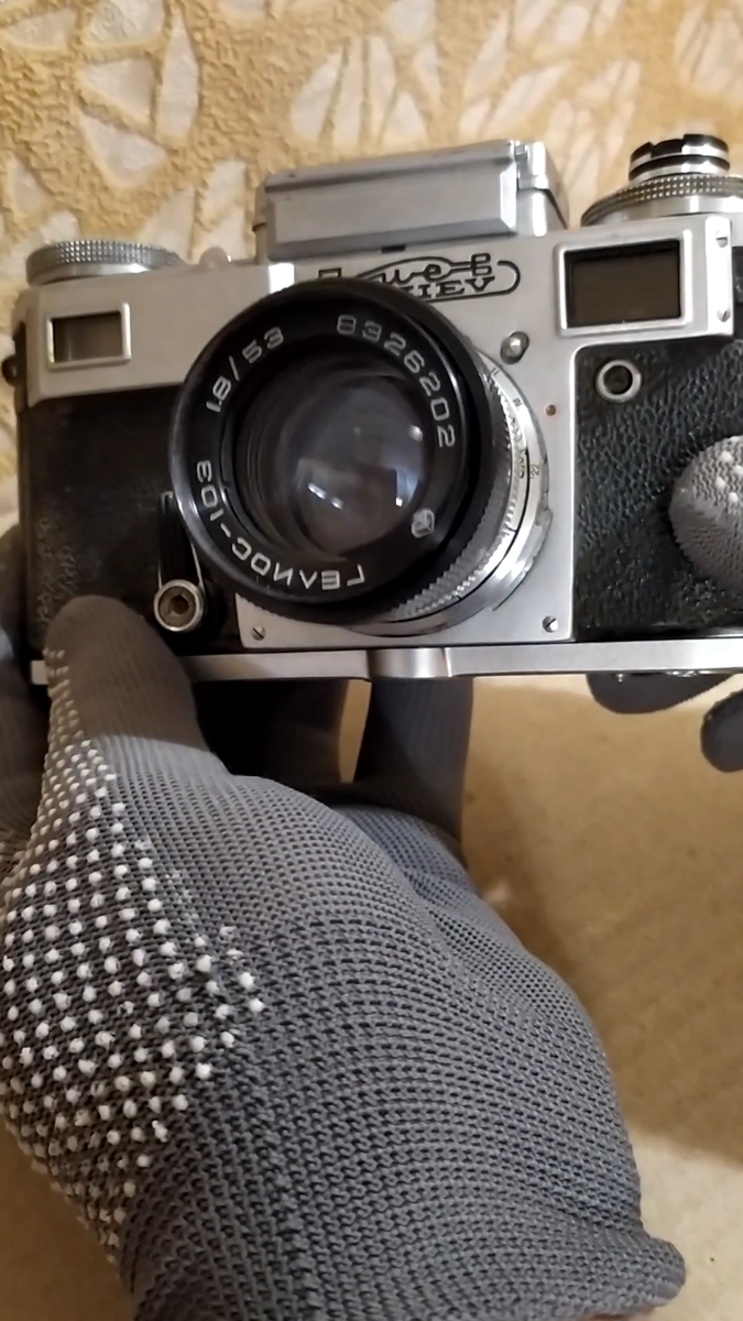 USSR Camera Kiev 4M Lens Helios 103 f1.8/53mm Soviet