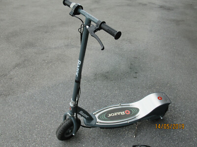 Razor E300 Elektro Scooter 24v - Grau