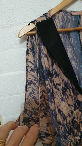 COOPER ST Designer Label Womens Satin Feel Cocktail Abstract Dress or Top Size 8 - Picture 7 of 9