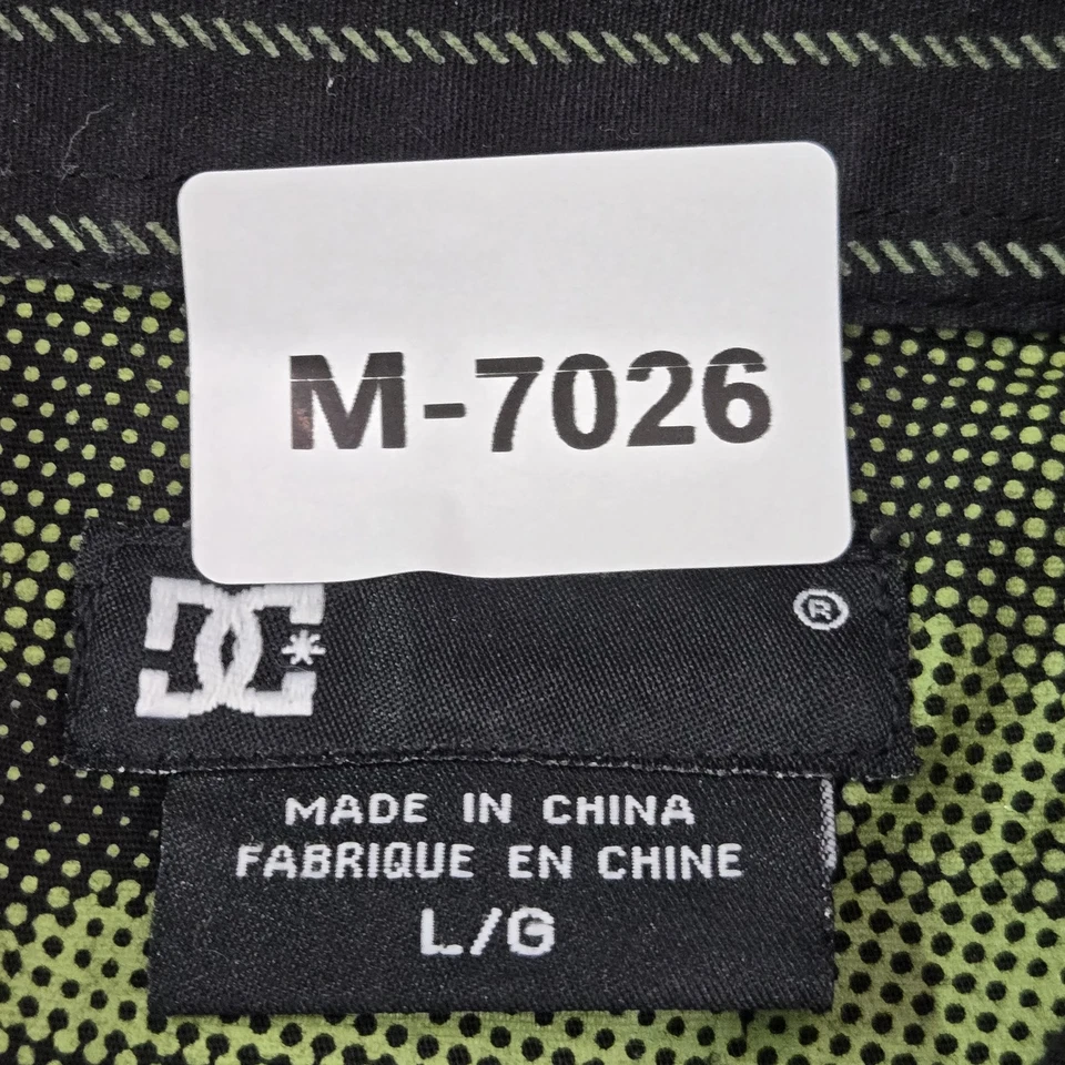 DC Shoes Men Button Up Shirt L Black Striped Long Sleeve Cotton Spandex - Image 2 of 4