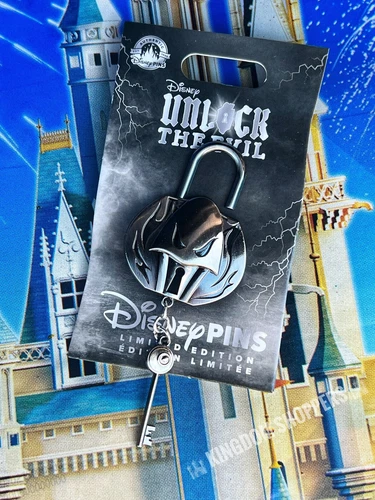 2023 Disney Parks Unlock The Evil Villains Hercules Hades Dangle Key LE Pin