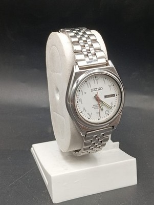 Seiko automatic white Arabic dial stainless steel Japan machine for watch lovers