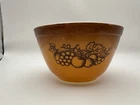 Vintage PRYEX "Old Orchard" mixing bowl