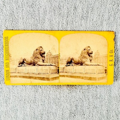 Landseers Lion Trafalgar Square Stereoview Card London and Neighbourhood #32