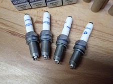 4x candele BRISK BOEX15YC aggiornamento rame adatte a: Skoda Rapid, Scala, Yeti 1.6i