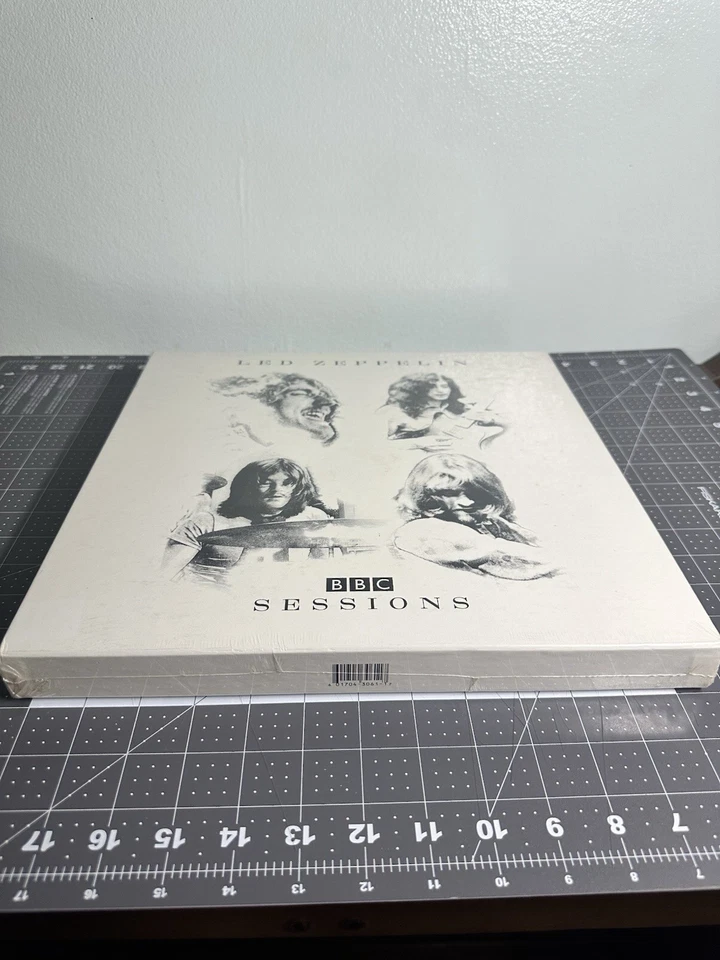 LED ZEPPELIN BBC Sessions 4LP Record Box Set MINT BRAND NEW SEALED! - Image 3 of 4