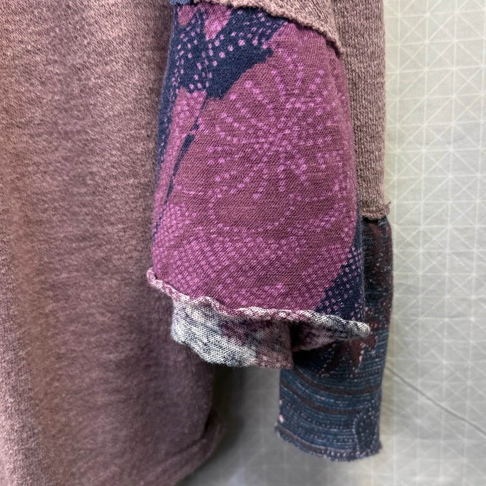 WE THE FREE BOHO TOP SZ M DOLMAN PATCHWORK SLEEVES FREE PEOPLE Purple - Image 3 of 4