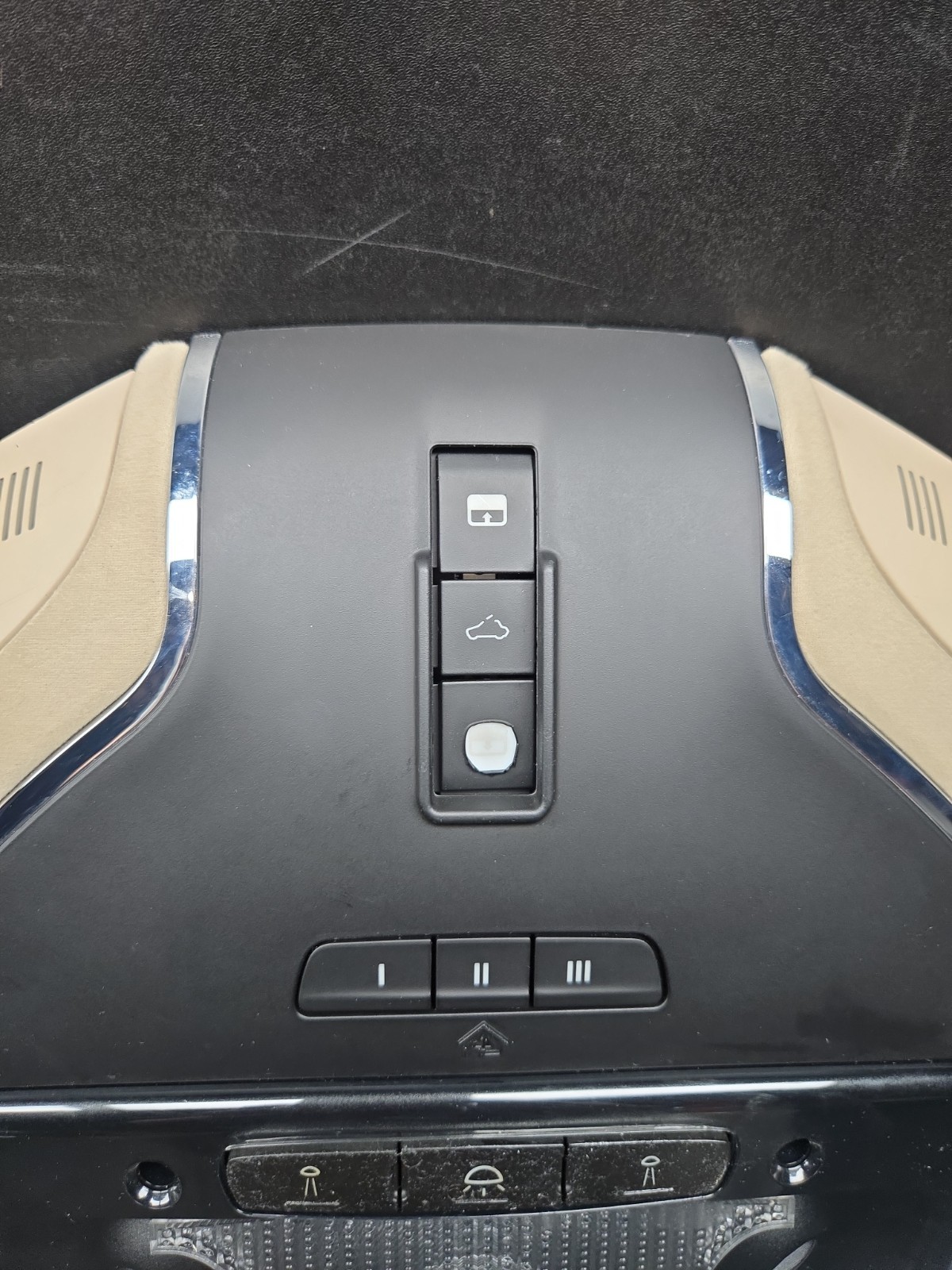2014-2017 Maserati Ghibli Front Roof Dome Light Lamp Suede 0670024713 OEM