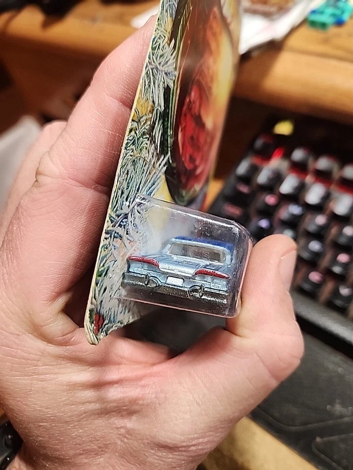 HOT WHEELS 58 EDSEL 2010 HOLIDAY HOT RODS Metalflake Light Blue Chrome Blue 5SPs - Image 4 of 4