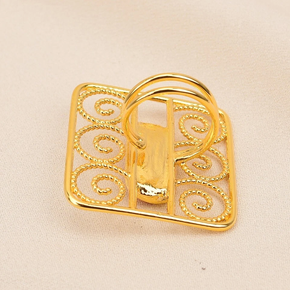 Anillos de mariposa cuadrados grandes enchapados en oro pepita de coral naranja natural de 40 mm Foto 3 de 4