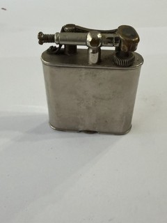 Dunhill Silver Plate Petrol Lighter / Briquet Argenté À Essence Dunhill 2