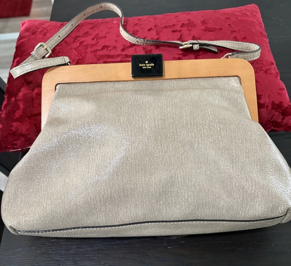 Kate Spade Vintage Leather Wood Frame Shoulder Handbag Magnetic Clasp Tote Auth - Image 4 of 4