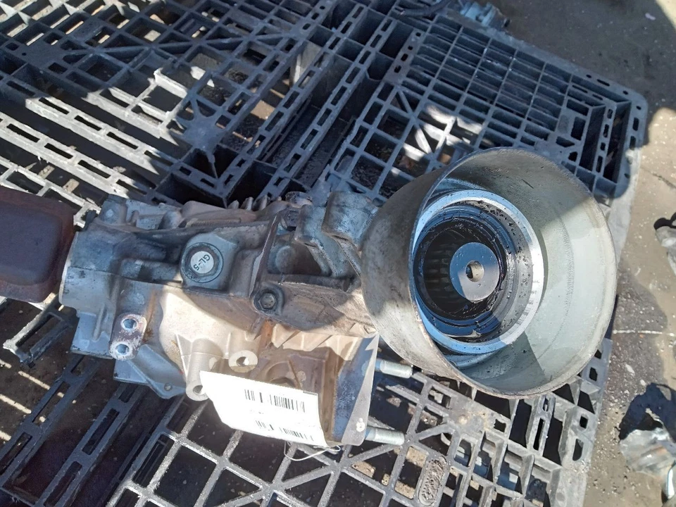 Used Transfer Case Assembly fits: 2015 Toyota Sienna Grade A - Imagem 4 de 4