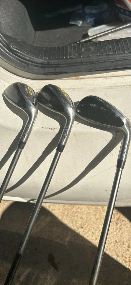 HLB Tour Edge Pro Launch SW,PW & 9 Iron New Grips Regular Flex Hybrid Irons - Image 3 of 4