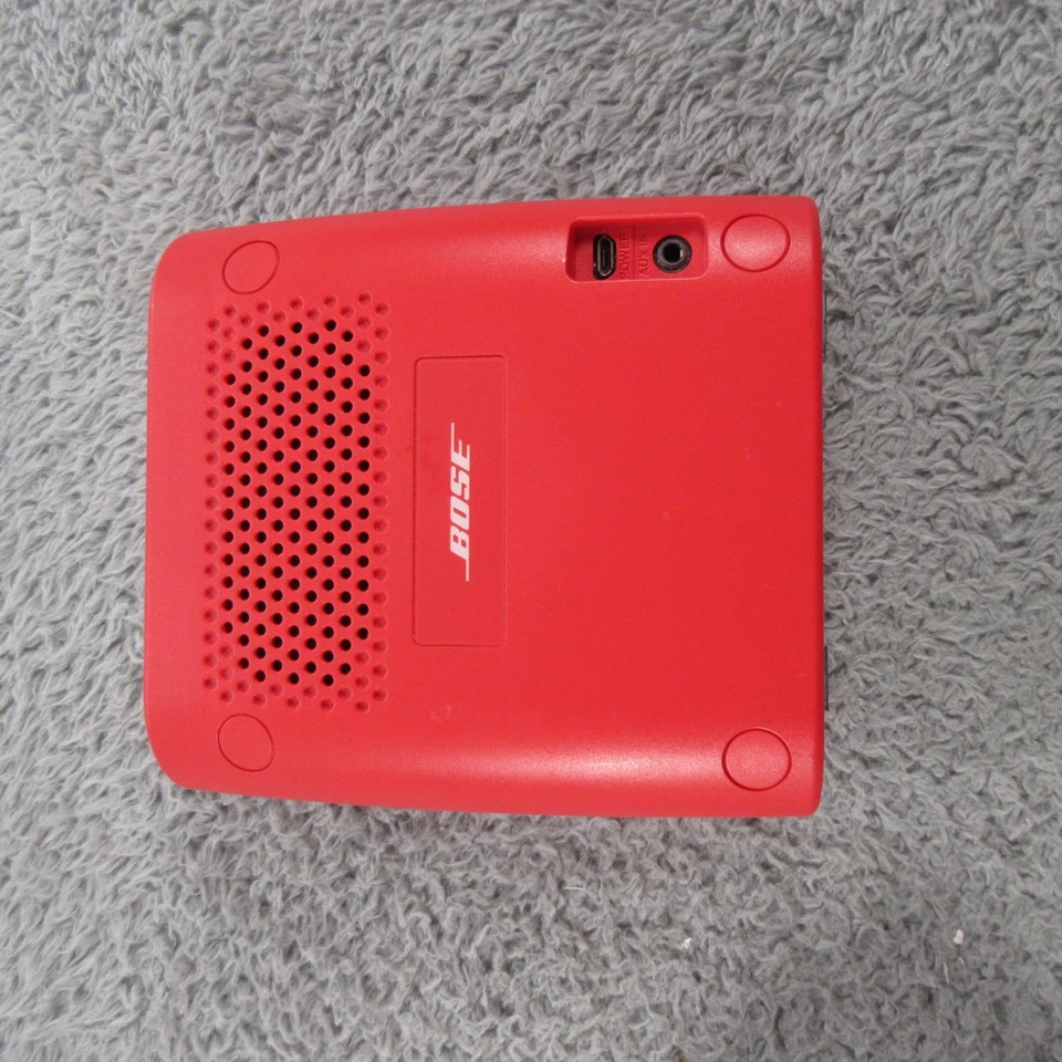 Altavoz Bluetooth Portátil Bose SoundLink Color Rojo Probado Playa Cargable Foto 3 de 4