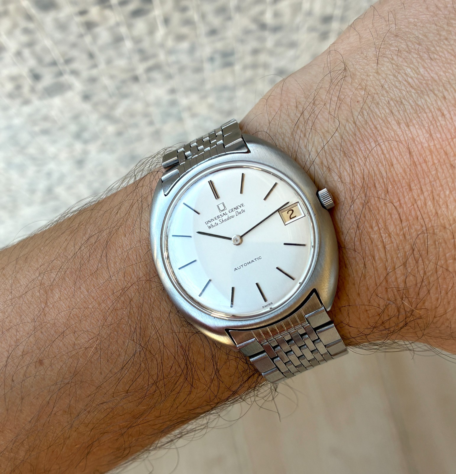 Universal Geneva White Shadow Date Automatic Micr… - image 2