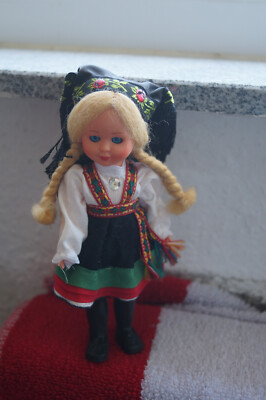 Trachtenpuppe 