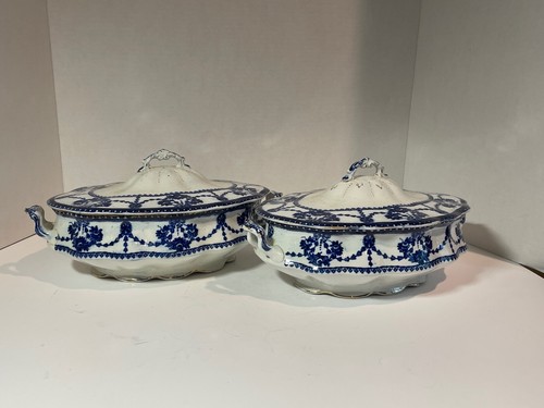 Newport Pottery Co "Cambridge"Porcelain Blue and White Covered Oval Dishes c1920 - Picture 3 of 12