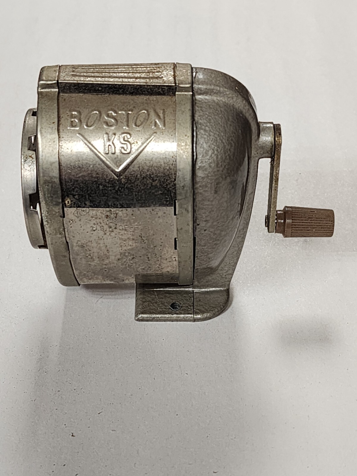 Vintage Boston KS 8 hole pencil sharpener Hunt Mfg. Co. N.C. USA Metal