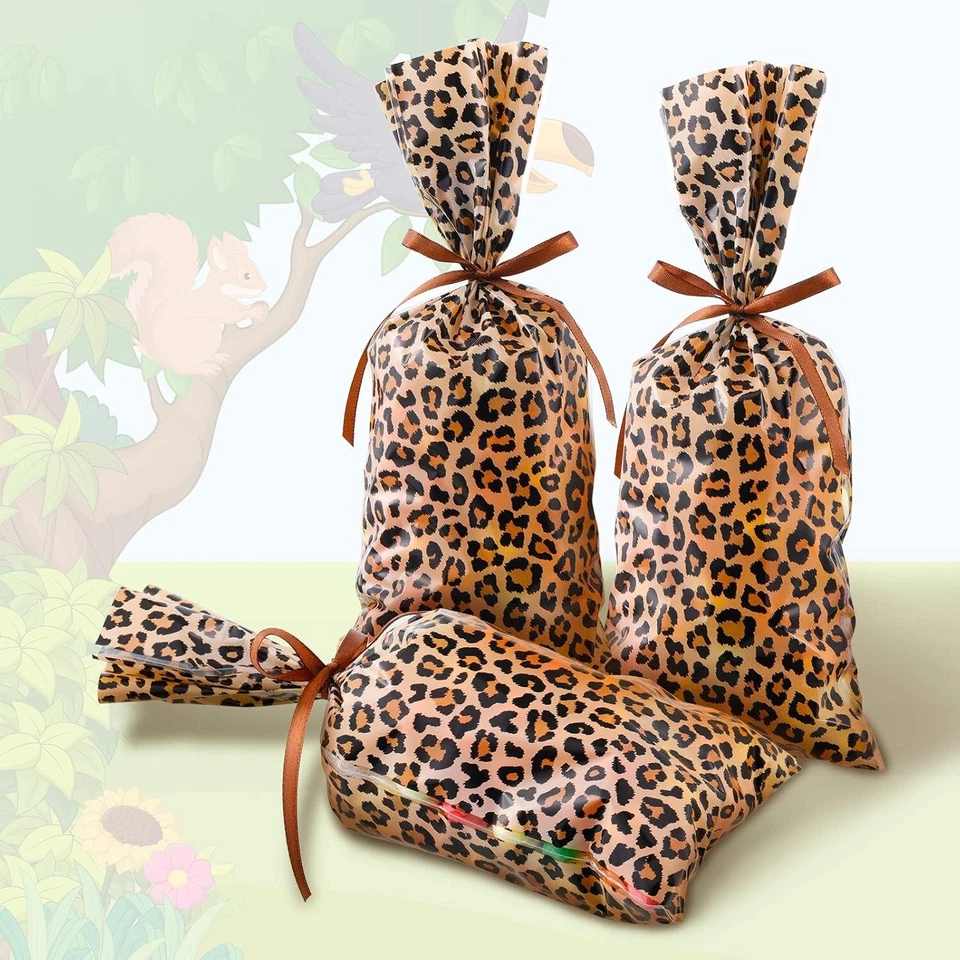 100 bolsas de celofán con estampado de leopardo para golosinas Foto 2 de 4