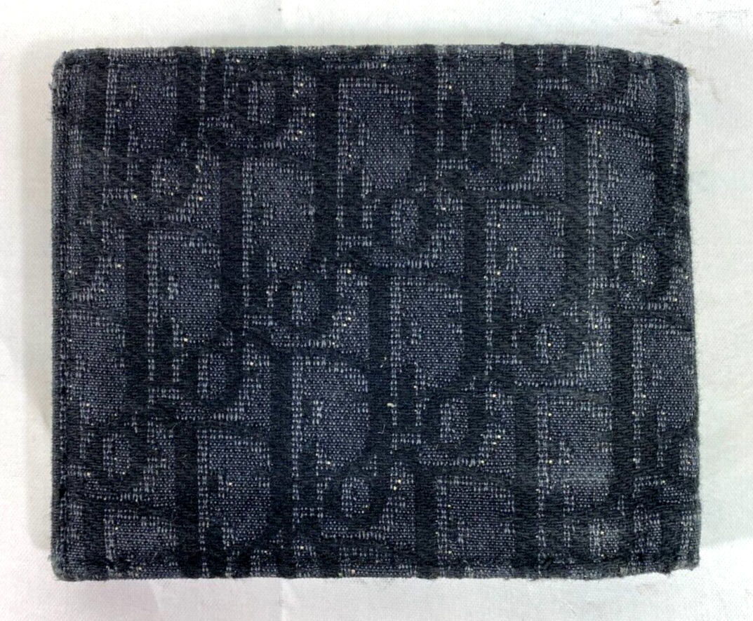 【無料郵送/関税込/正規品】 Dior Vertical Bifold Wallet Black Dior Normandie Vertical Bifold Wallet Black Dior Icons