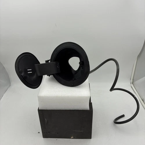 NEW 2015-2022 Ford Mustang Fuel Filler Housing Pocket Assembly FR3Z-6327936-A