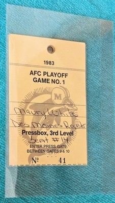 MIAMI DOLPHINS 1983 PRESSBOX  CREDENTIAL vs BUFFALO BILLS - NFL - RARE!
