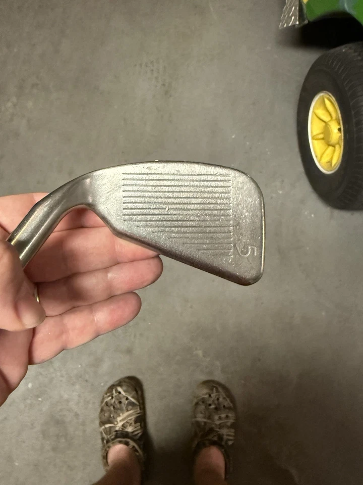 Ping Zing 2 Red Dot Single 5 Iron Right Handed 38 ½” - Image 4 of 4