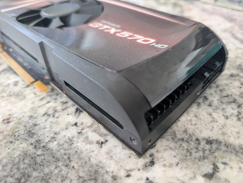 EVGA NVIDIA GeForce GTX570 HD 1.2G012-P3-1571-B1 Video Card - Picture 4 of 7