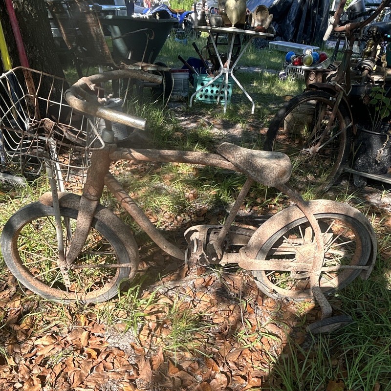 Vintage Steel Cruiser Bicycle w/ Front Wire Basket, Brown Rusty Patina