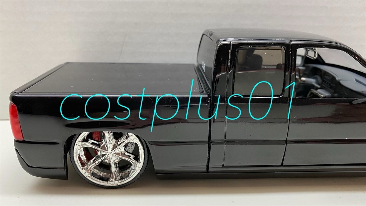 JADA DUB CITY 2002 CHEVY SILVERADO 1:24 BLACK | eBay